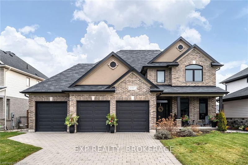 home for sale on 727 Radisson Lane