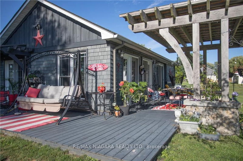 home for sale on 11803 Sideroad 18 Road