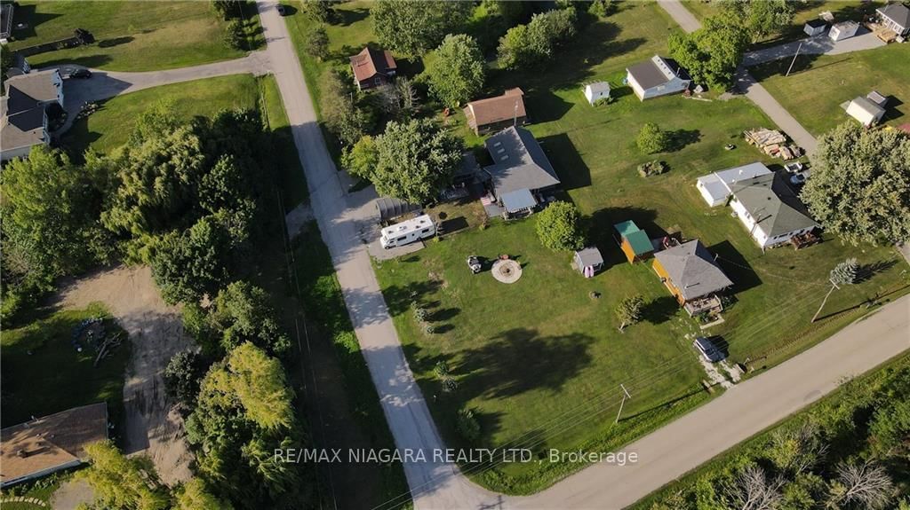 Listing Image 40