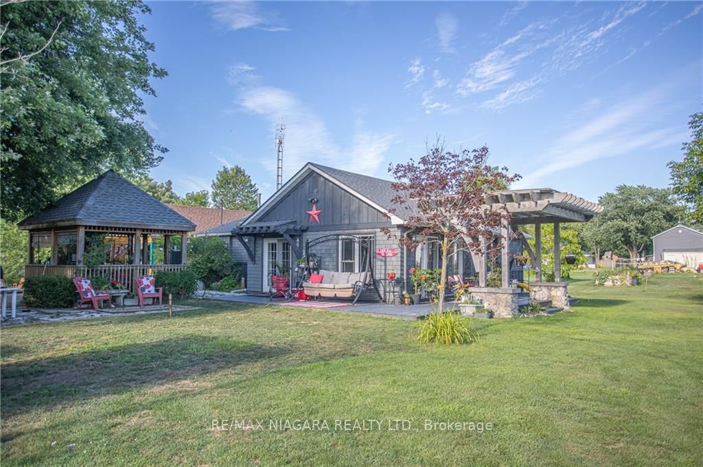 Listing Image 6