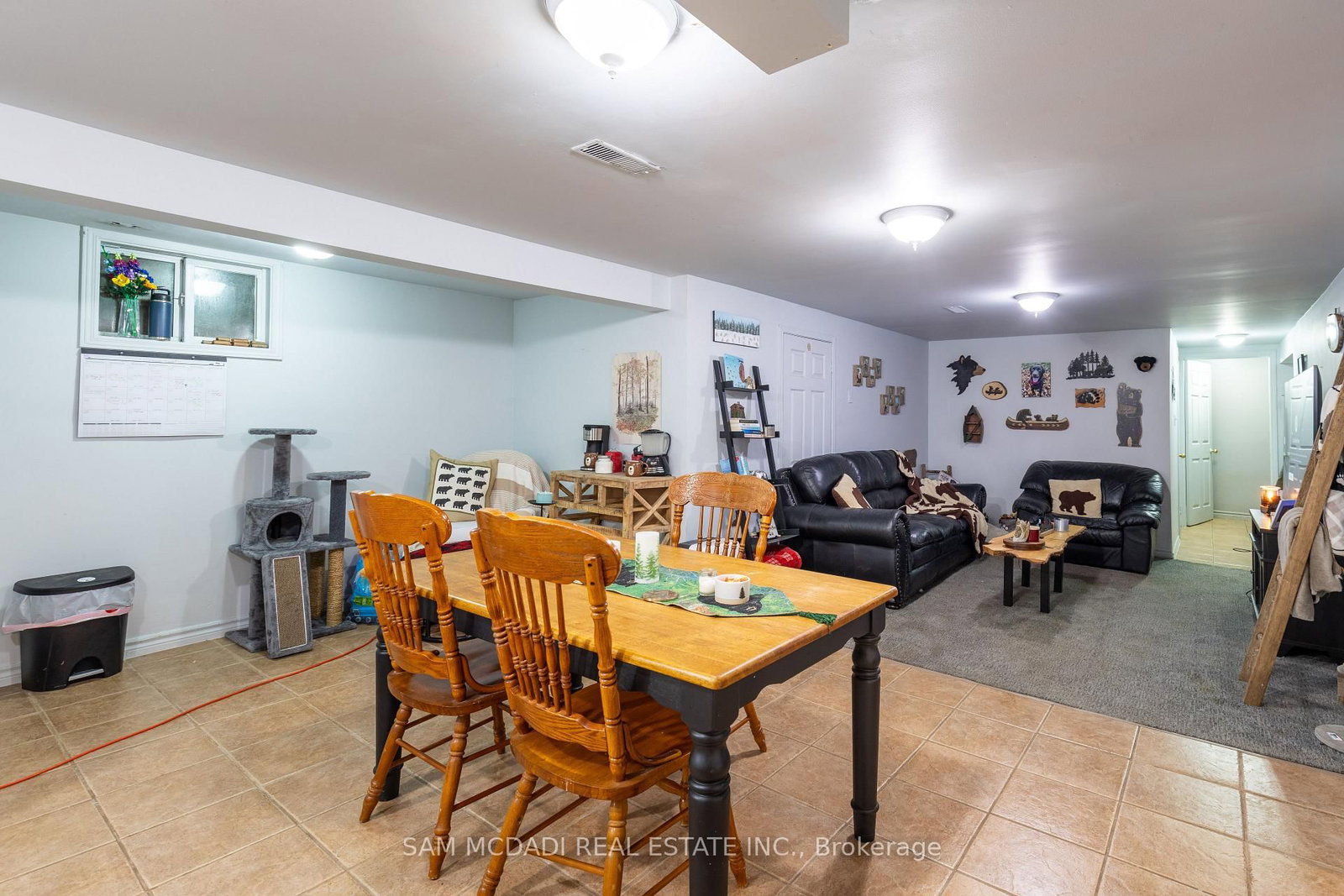Listing Image 25