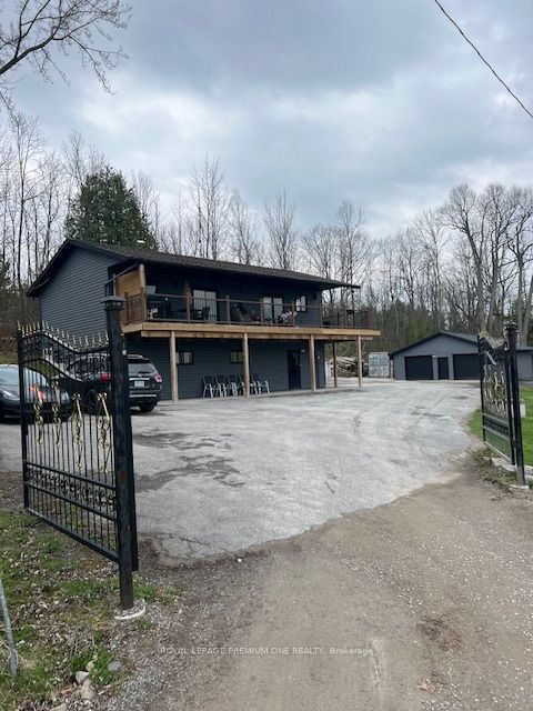 home for sale on 7-18 Fox Point Road