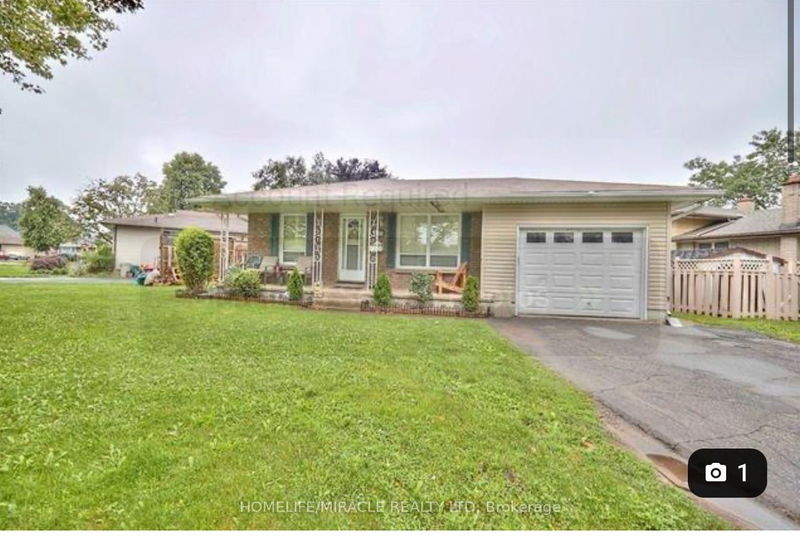 home for lease on 7150 Maywood Street