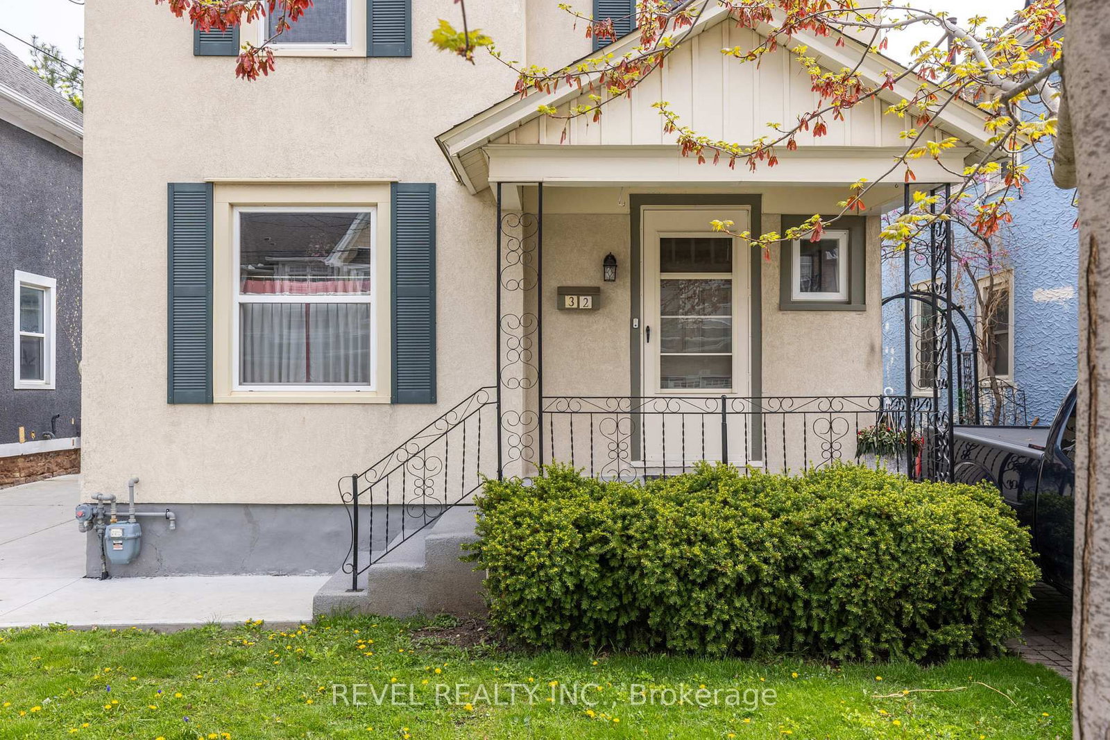 Listing Image 3