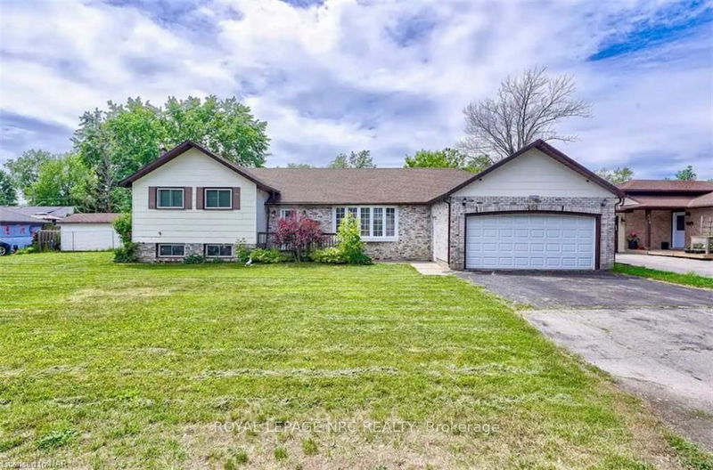 home for sale on 451 Lakeview Road