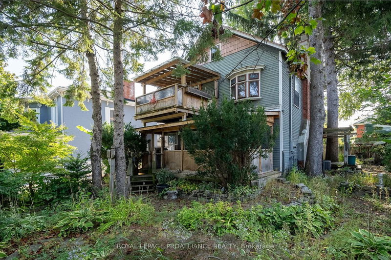 home for sale on 175 Bridge Street E