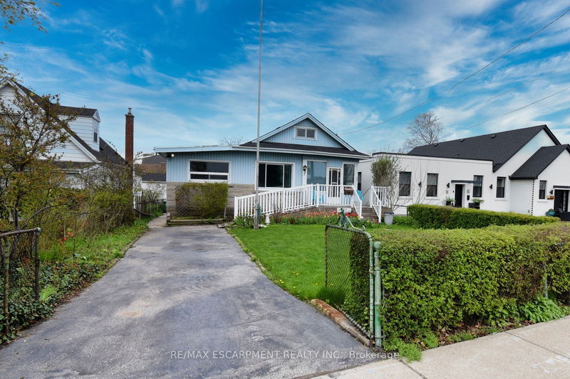 home for sale on 792 Beach Boulevard