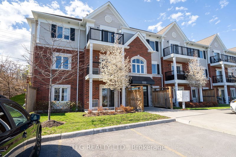 home for sale on 104-930 Wentworth Street