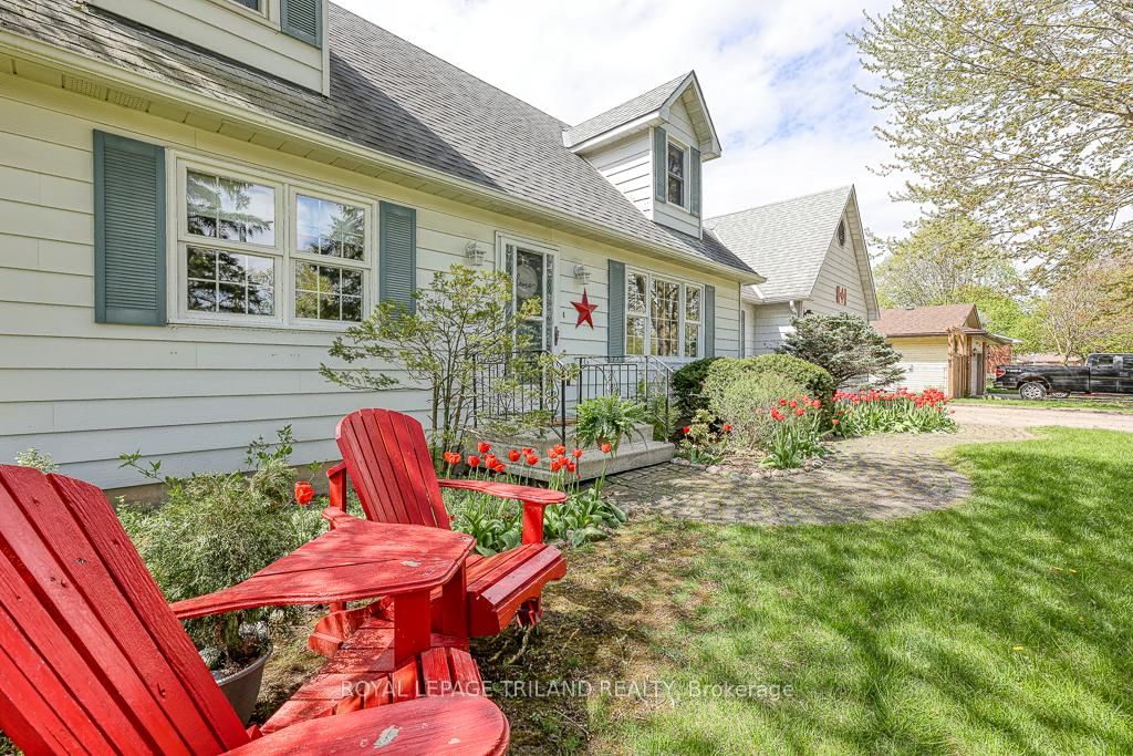 Listing Image 5