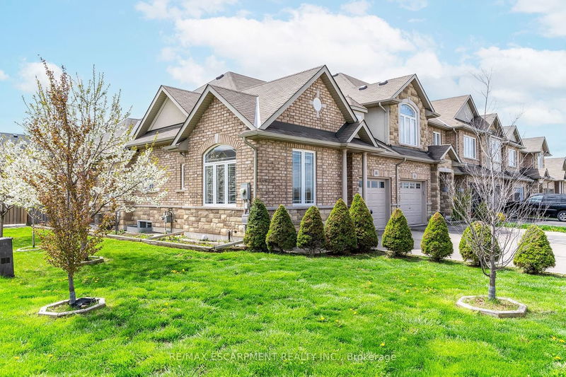 home for sale on 66 Celestial Crescent
