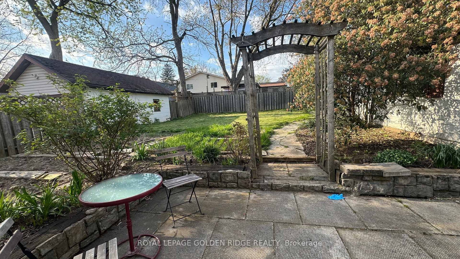 Listing Image 17