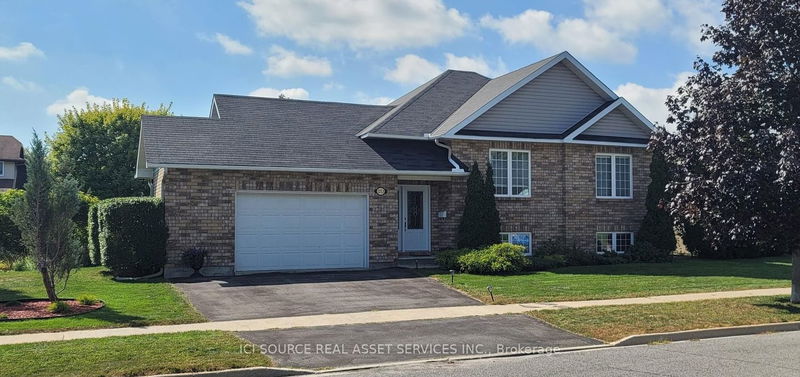 home for sale on 1253 Daprat Avenue