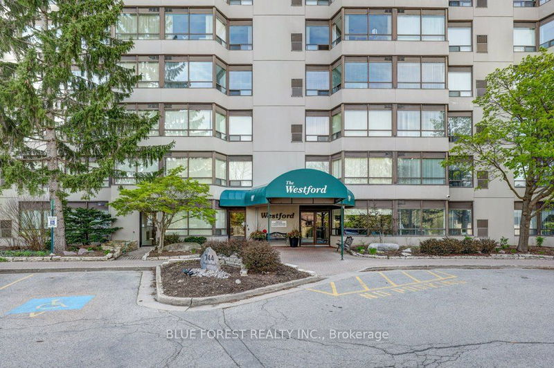  707 - 744 Wonderland Rd S London, N6K 4K3 | Image 2