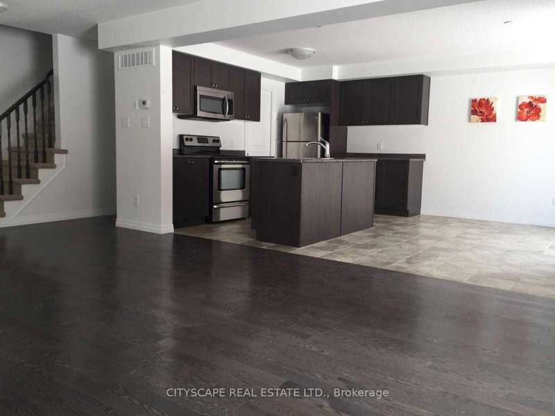 6 Castlebay St, Kitchener, N2R 0G5 | Image 3