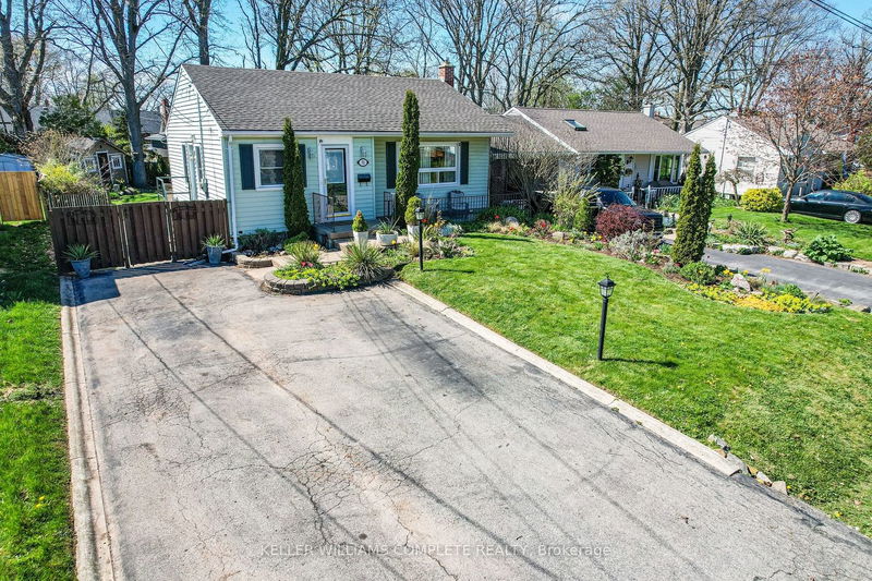 home for sale on 51 Lakeview Avenue
