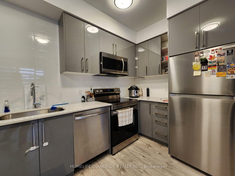 203 - 6065 MCLEOD Rd, Niagara Falls, L2G 0Z7 | Image 3