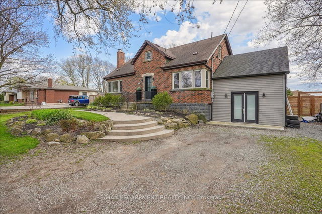 9221 Airport Road