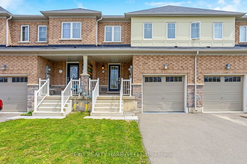 home for sale on 172 Maclachlan Avenue