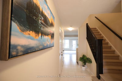 Unit 31 — 167 Arkell Rd, Guelph - Pine Ridge image-0-1