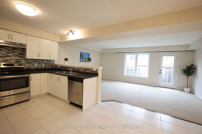 Unit 31 — 167 Arkell Rd, Guelph - Pine Ridge image-0-4