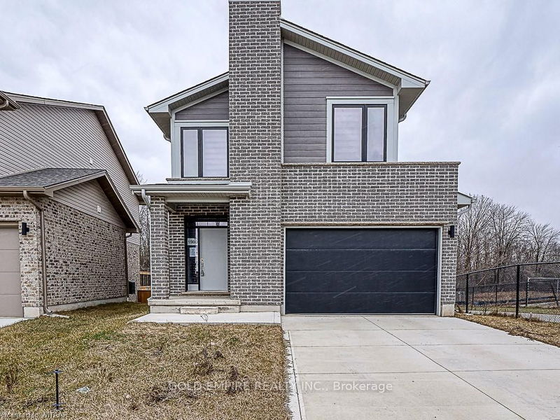 home for lease on 1980 Evans Boulevard