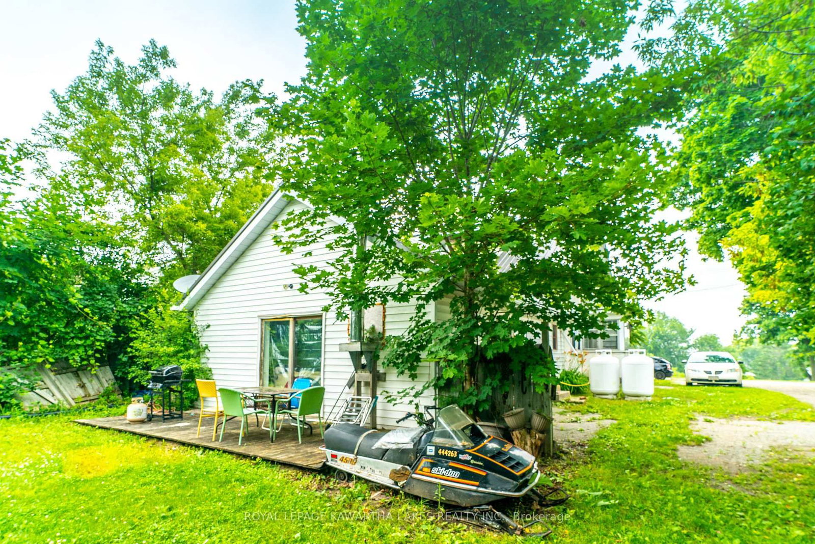 Listing Image 6