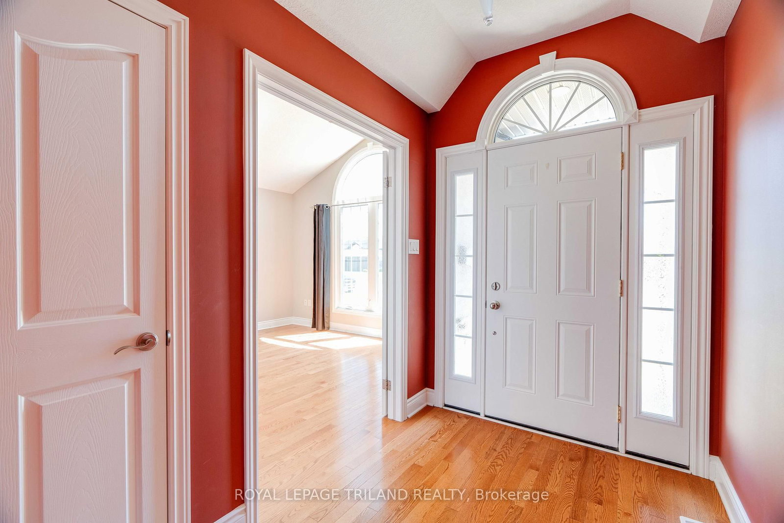Listing Image 2
