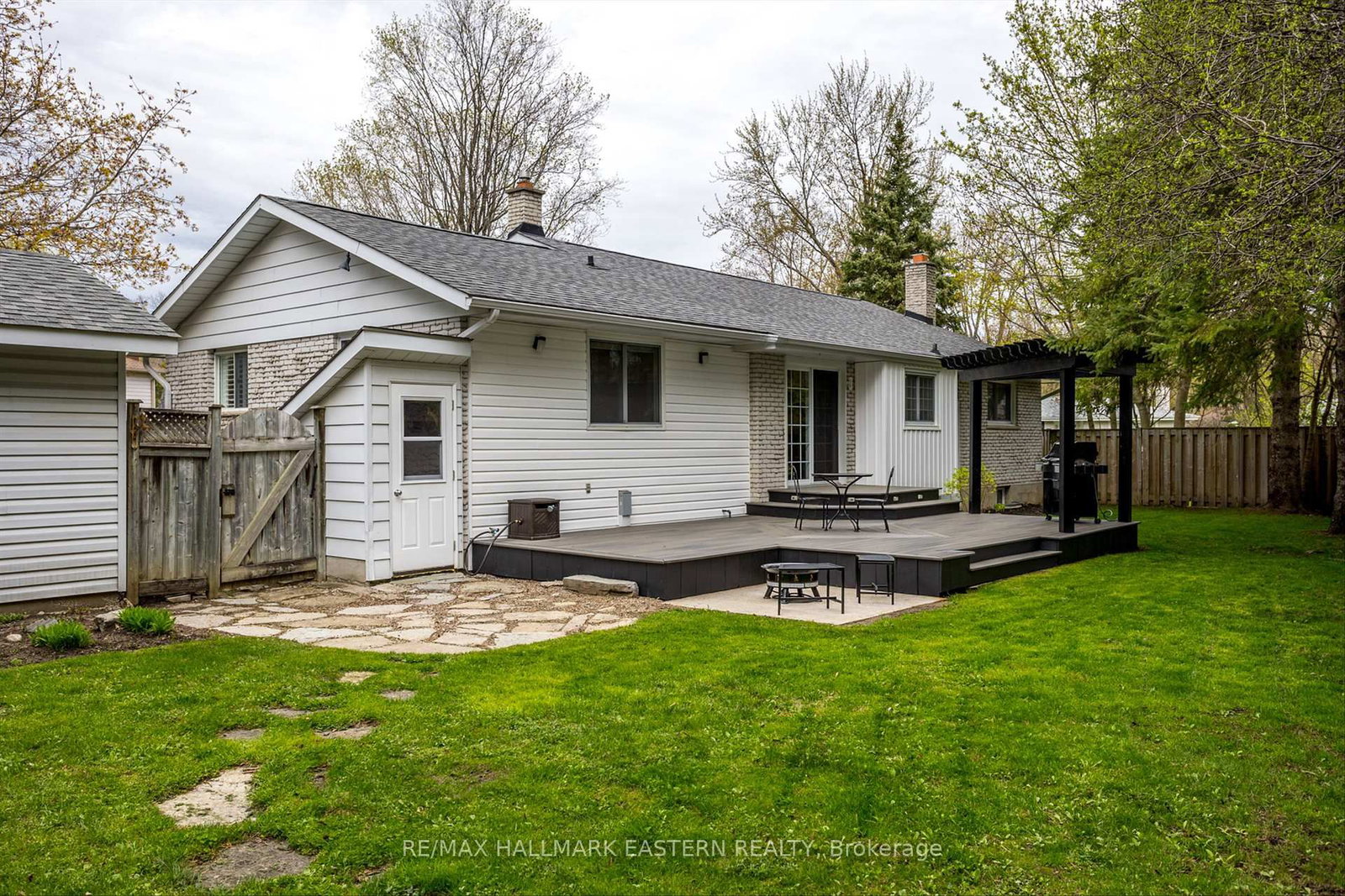 Listing Image 25