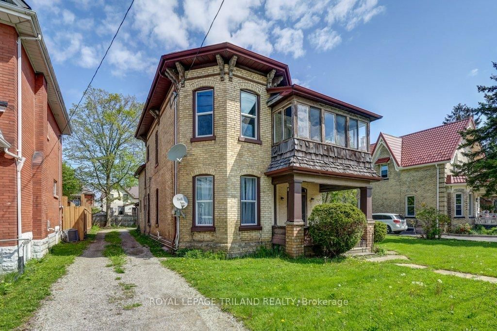 Listing Image 3