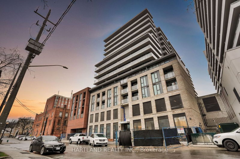 home for lease on 928-1 Jarvis Street