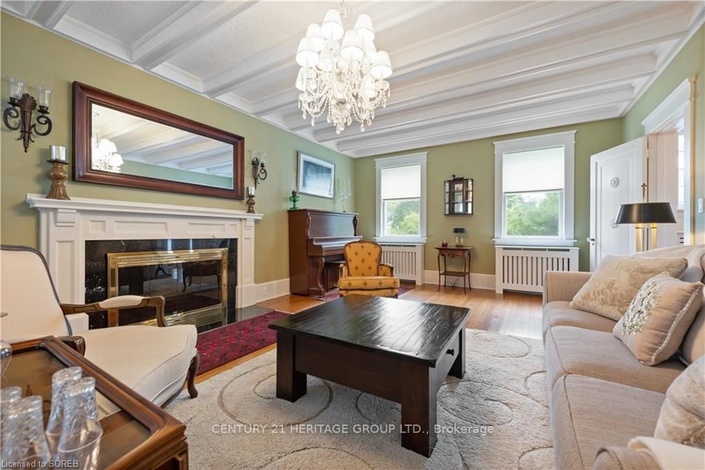 Listing Image 7