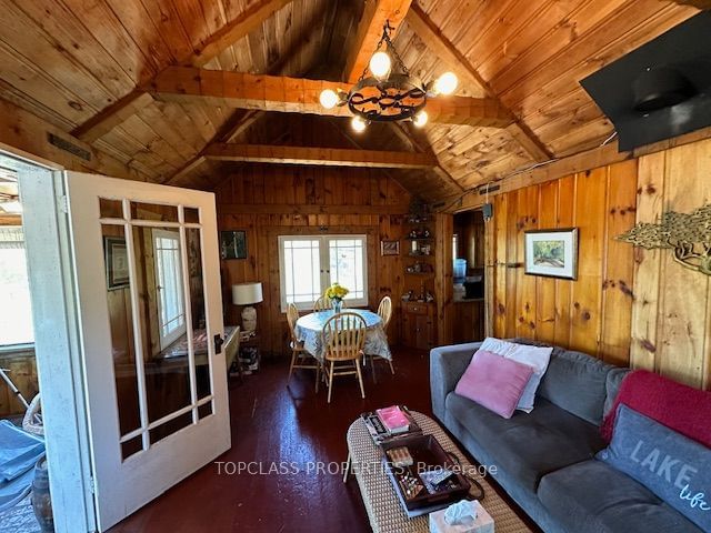 1 Island • Gravenhurst, ON photo 10