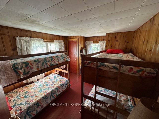 1 Island • Gravenhurst, ON photo 12