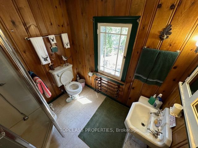 1 Island • Gravenhurst, ON photo 13