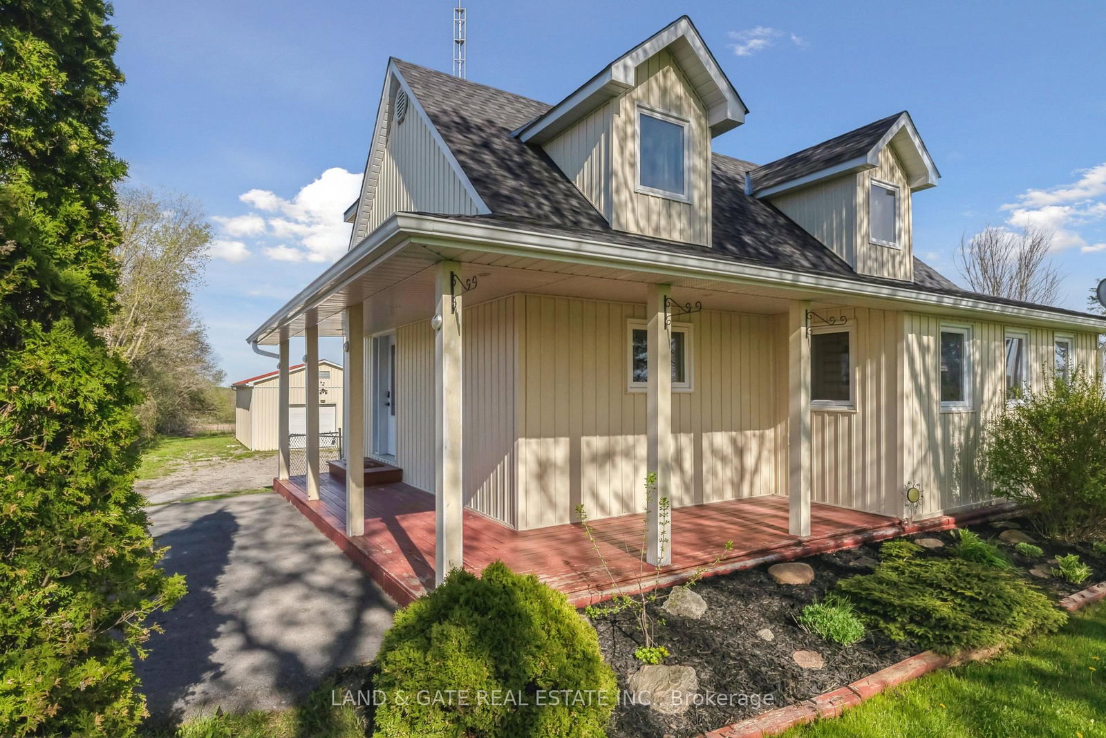 Listing Image 3