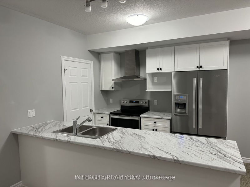 home for lease on 74 Lomond Lane