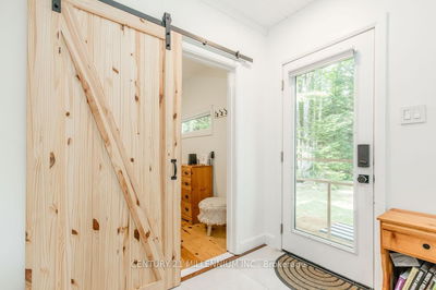 1046 Pine Lake Shores Rd, Bracebridge -  image-0-4