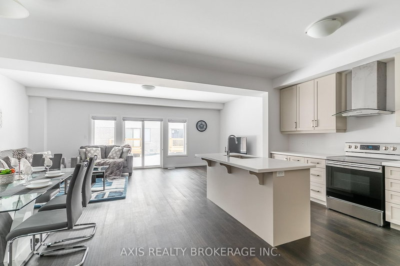 177 - 30 Times Square Blvd, Hamilton, L8J 0M1 | Image 3