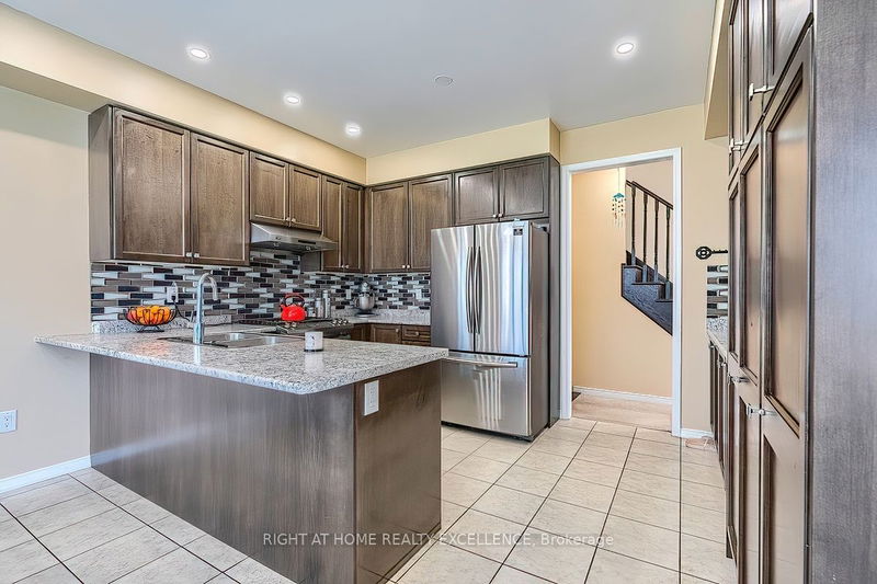 121 Esther Cres  Thorold, L3B 0H1 | Image 17