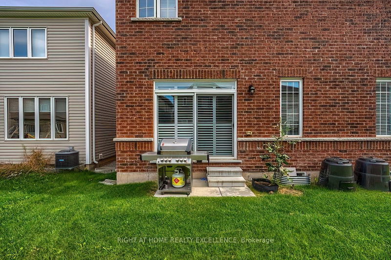 121 Esther Cres  Thorold, L3B 0H1 | Image 35