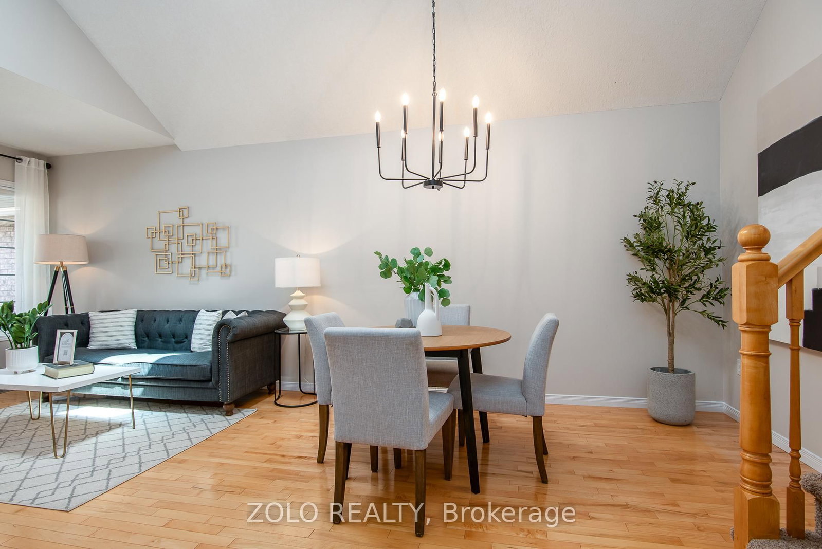 Listing Image 10