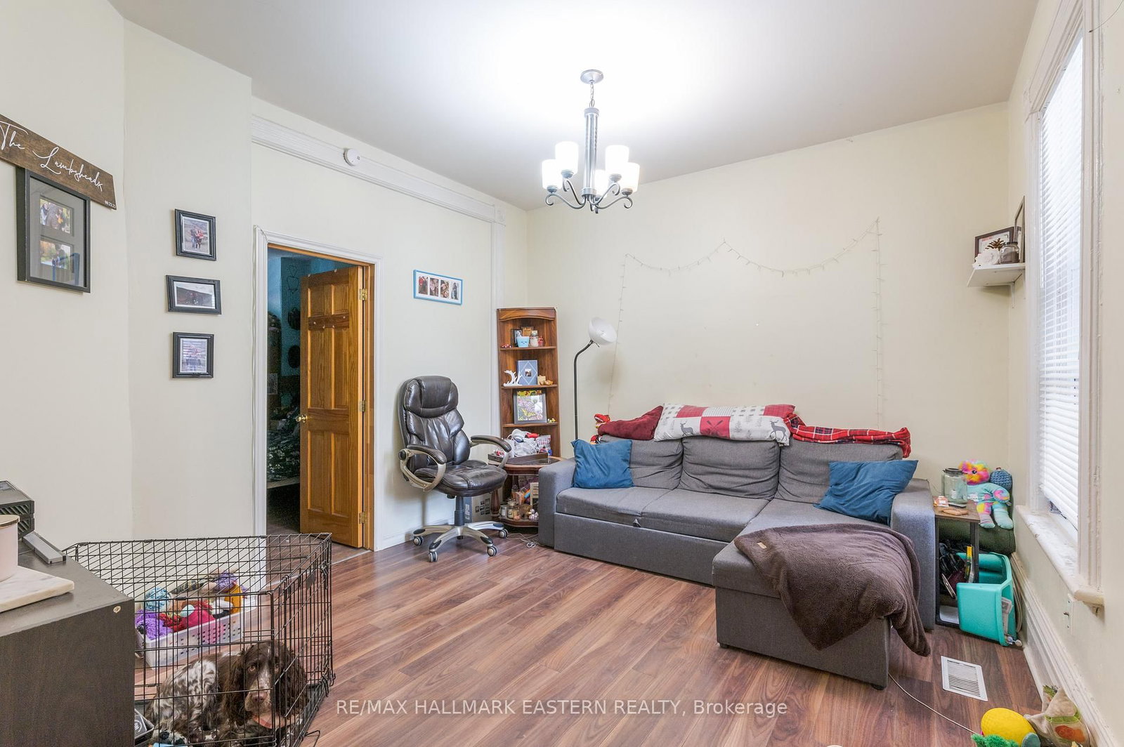 Listing Image 22