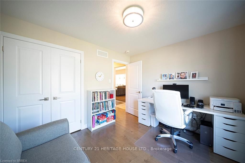 Listing Image 20