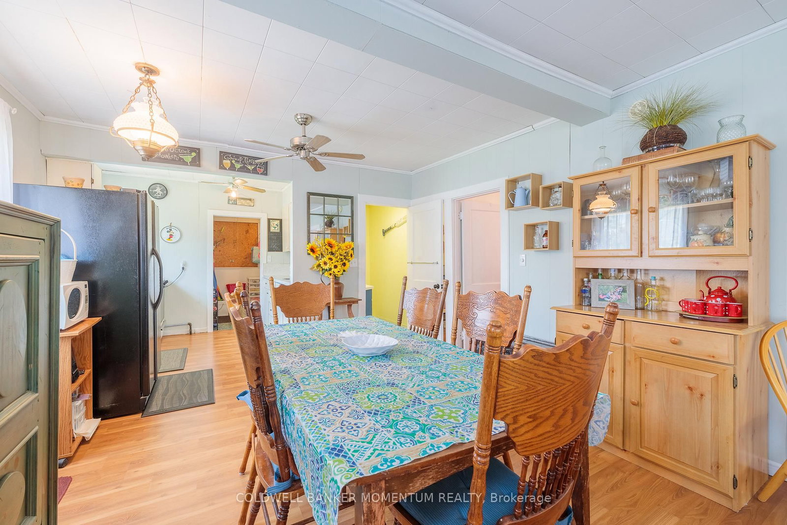Listing Image 12