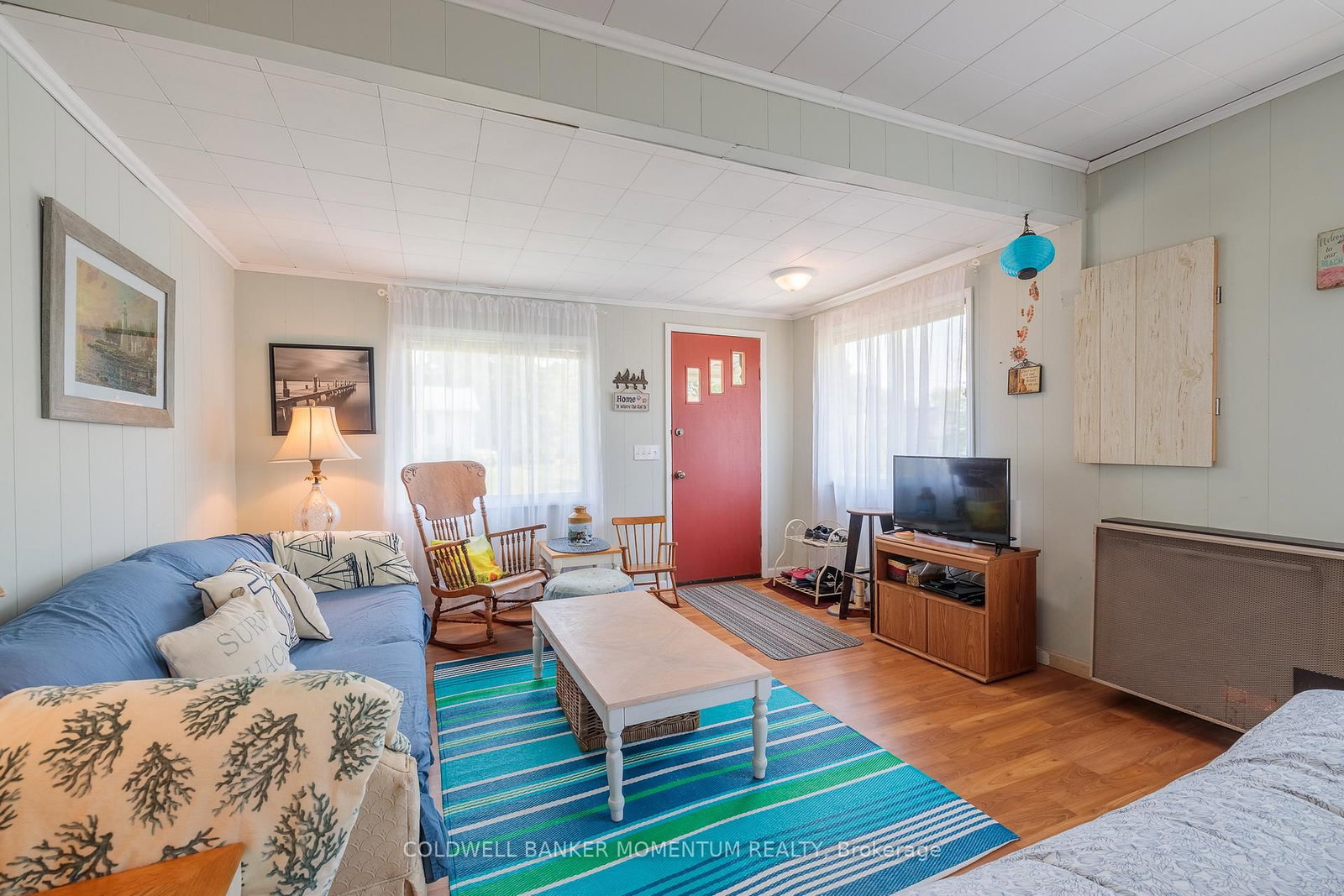 Listing Image 9