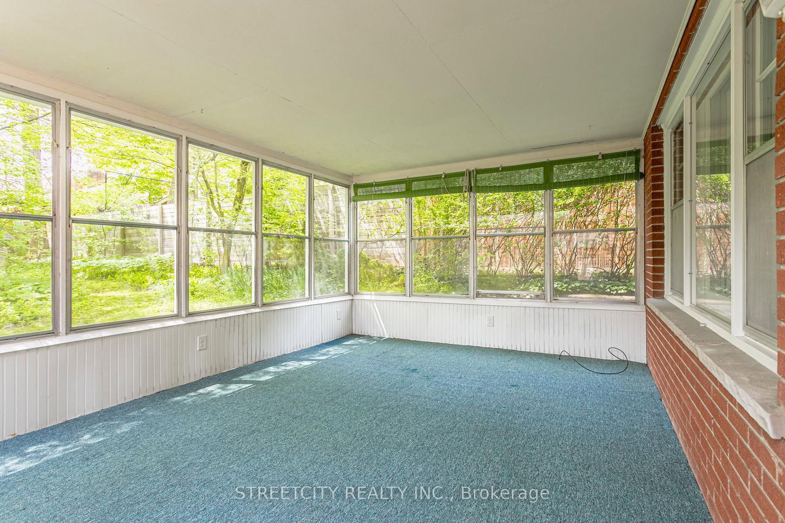 Listing Image 16