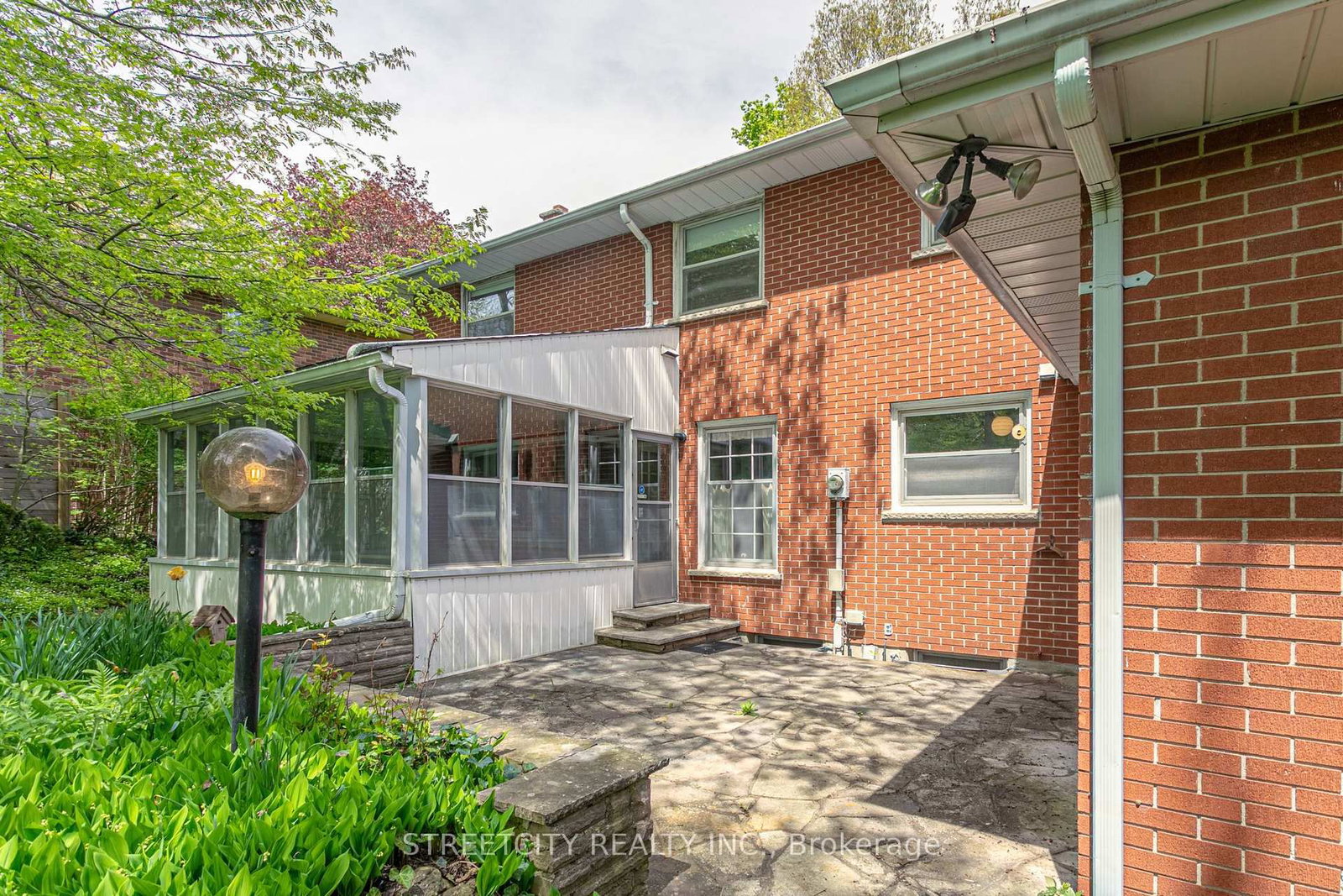 Listing Image 27