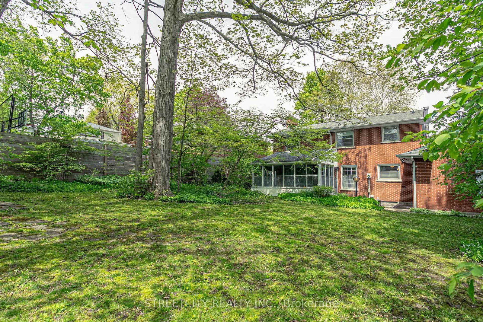 Listing Image 29