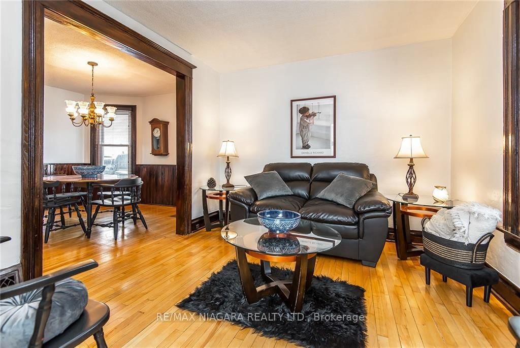 Listing Image 22