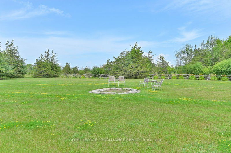 1156 Christian Rd  Prince Edward County, K0K 1G0 | Image 37